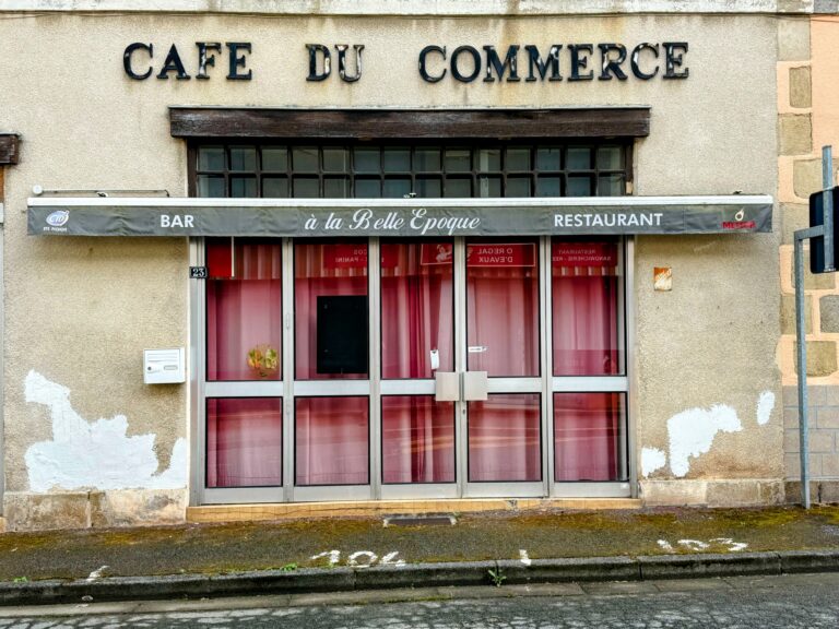 Cafe du commerce